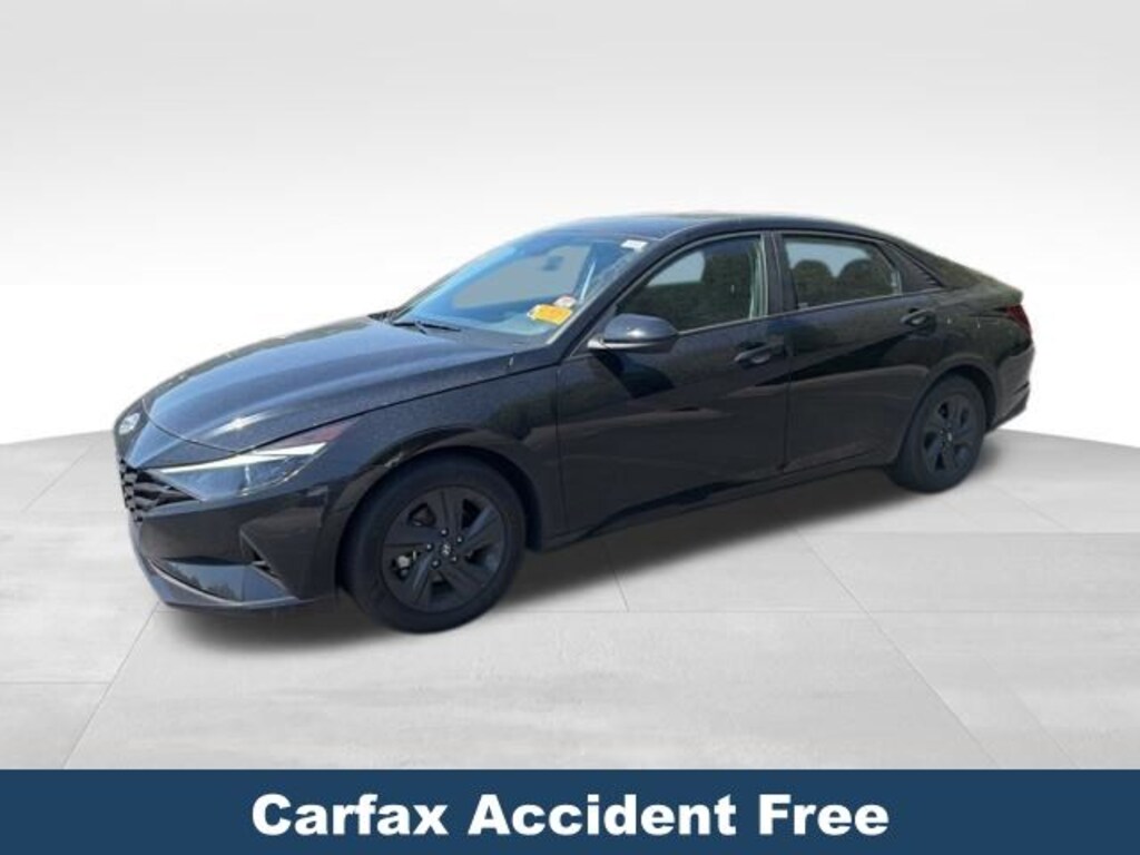 Used 2023 Hyundai Elantra SEL Sedan
