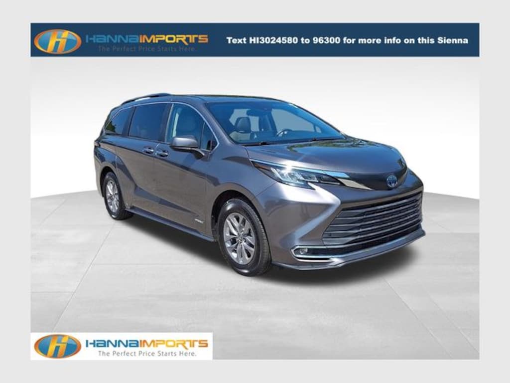 Used 2021 Toyota Sienna XLE Minivan/Van
