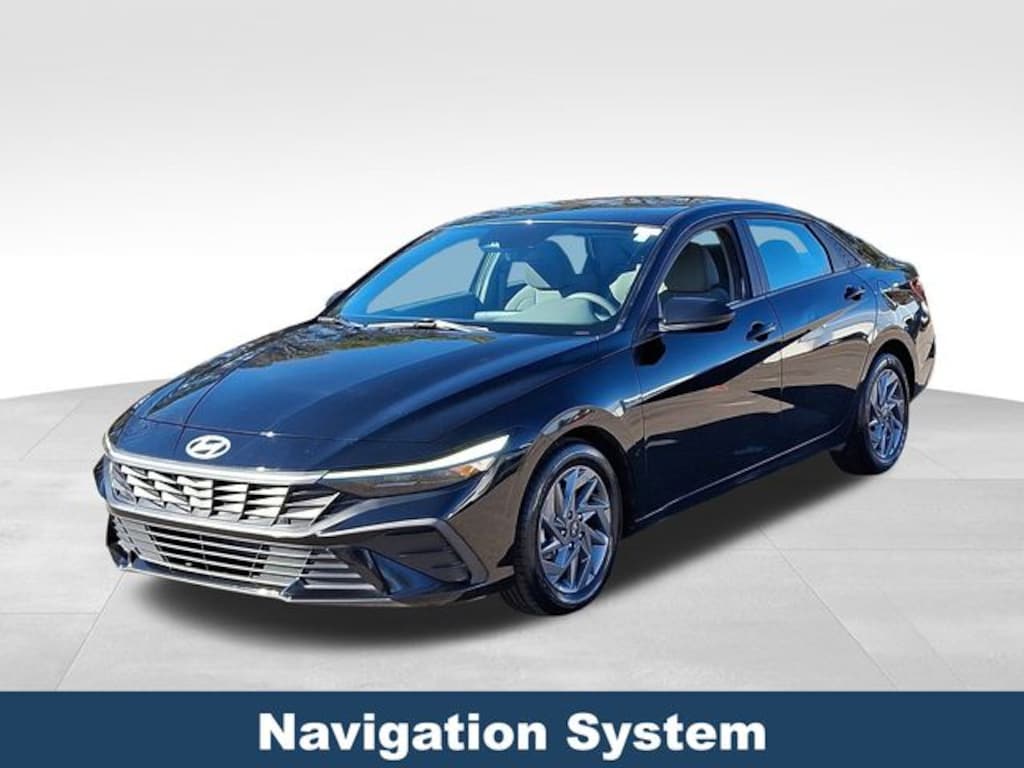 Used 2024 Hyundai Elantra SEL Sedan