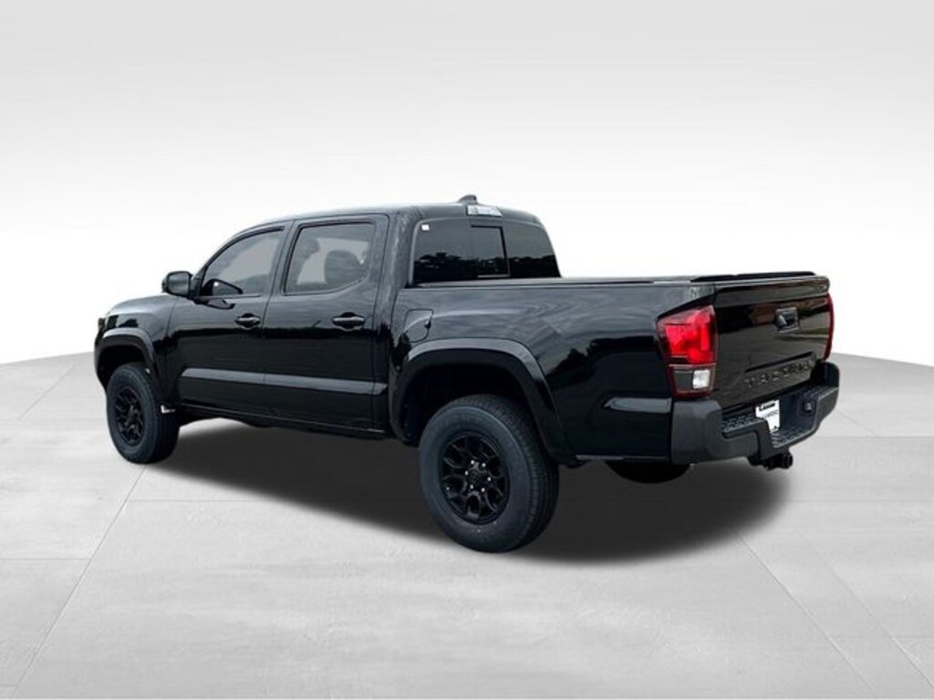 Used 2022 Toyota Tacoma SR5 Truck