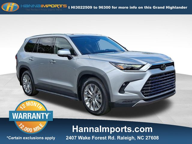 2024 Toyota Grand Highlander Platinum's photo