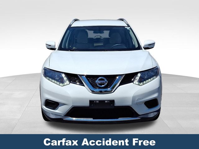 2016 Nissan Rogue S photo 2