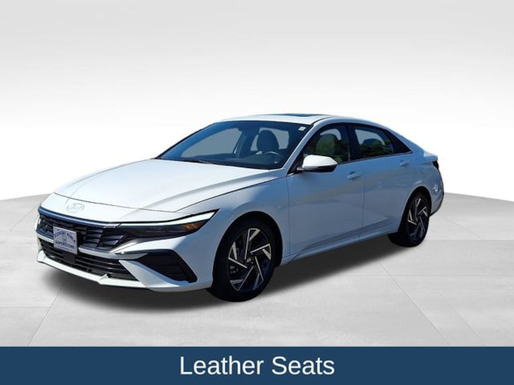 Used 2025 Hyundai Elantra Hybrid Limited Sedan