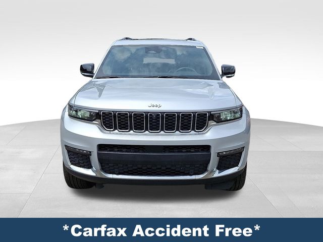 2024 Jeep Grand Cherokee Limited photo 2