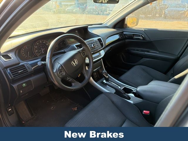 2013 Honda Accord Sport photo 3