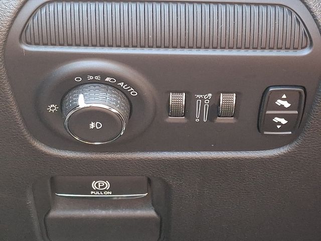 2024 Jeep Wagoneer Series II - Photo 27