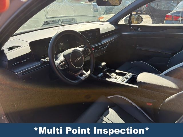 2025 Kia K5 GT-Line photo 2