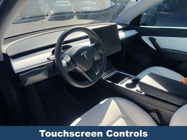 2021 Tesla Model Y Long Range photo 2