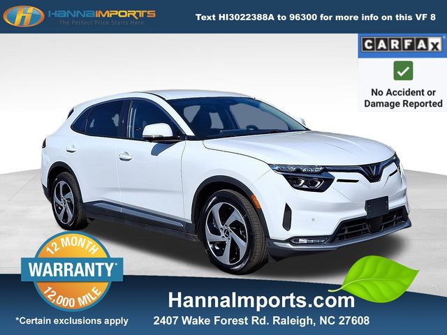 2023 VinFast VF 8 ECO's photo