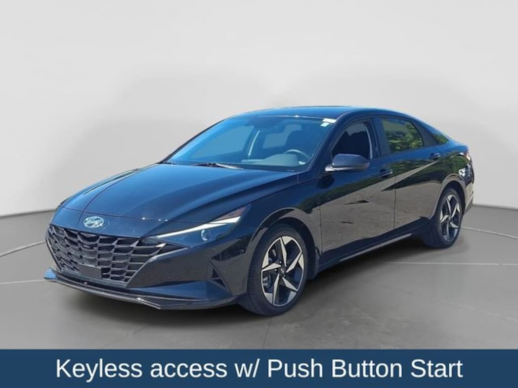 Used 2023 Hyundai Elantra SEL Sedan