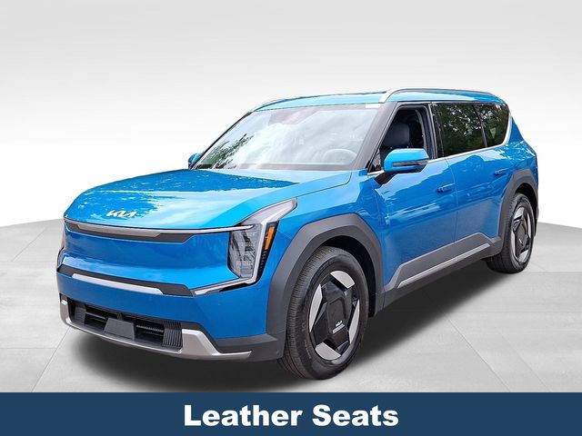 2025 Kia EV9 Wind photo 3