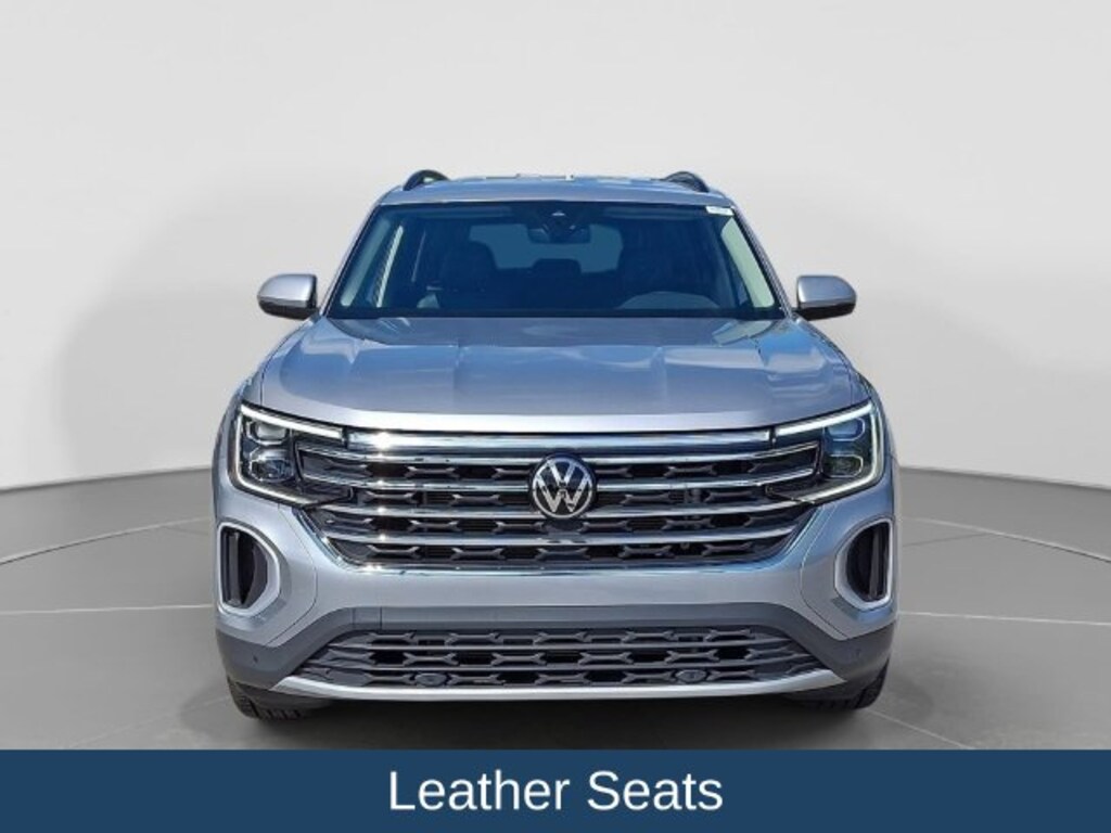 Used 2025 Volkswagen Atlas 2.0T SE w/Technology SUV