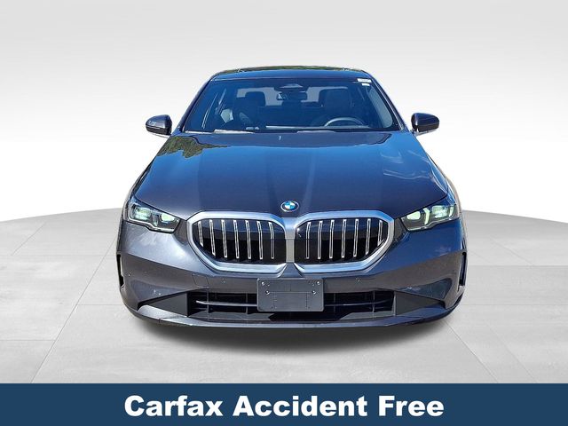 2025 Bmw 540i xDrive Sedan photo 2