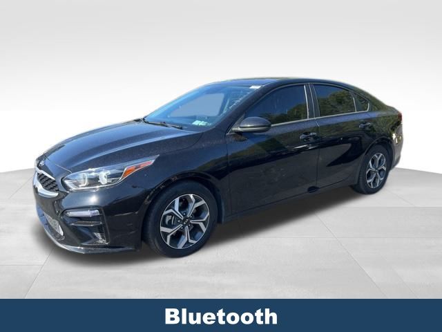 2021 Kia Forte LXS photo 2