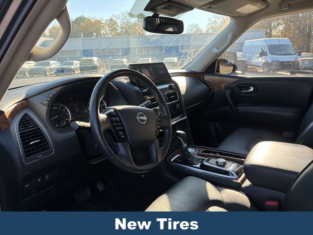 2023 Nissan Armada SL photo 2