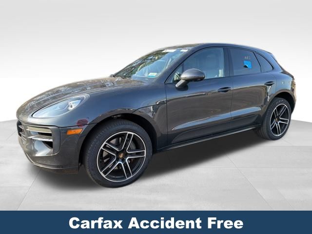 2021 Porsche Macan S photo 2