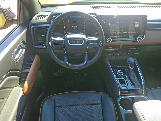 2023 GMC Canyon AT4 - Photo 13