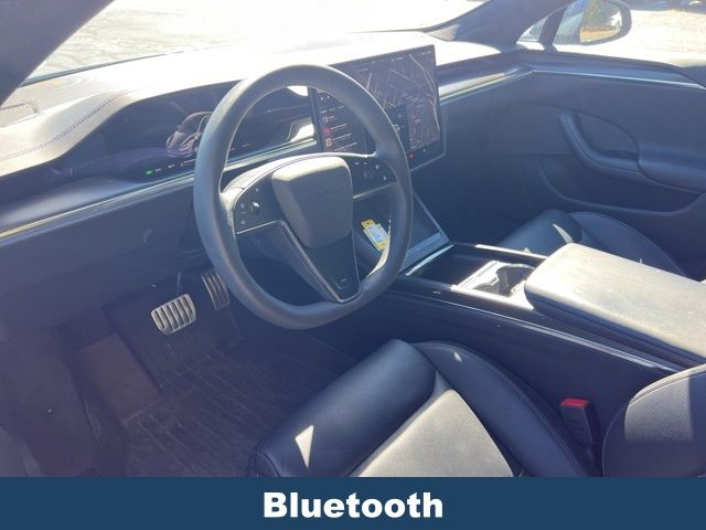 2022 Tesla Model S Plaid photo 2