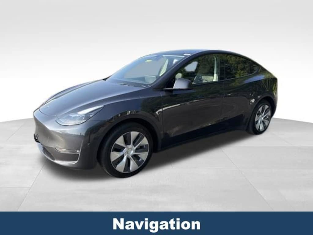 Used 2024 Tesla Model Y Long Range SUV