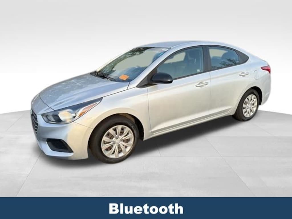 Used 2021 Hyundai Accent SE Sedan