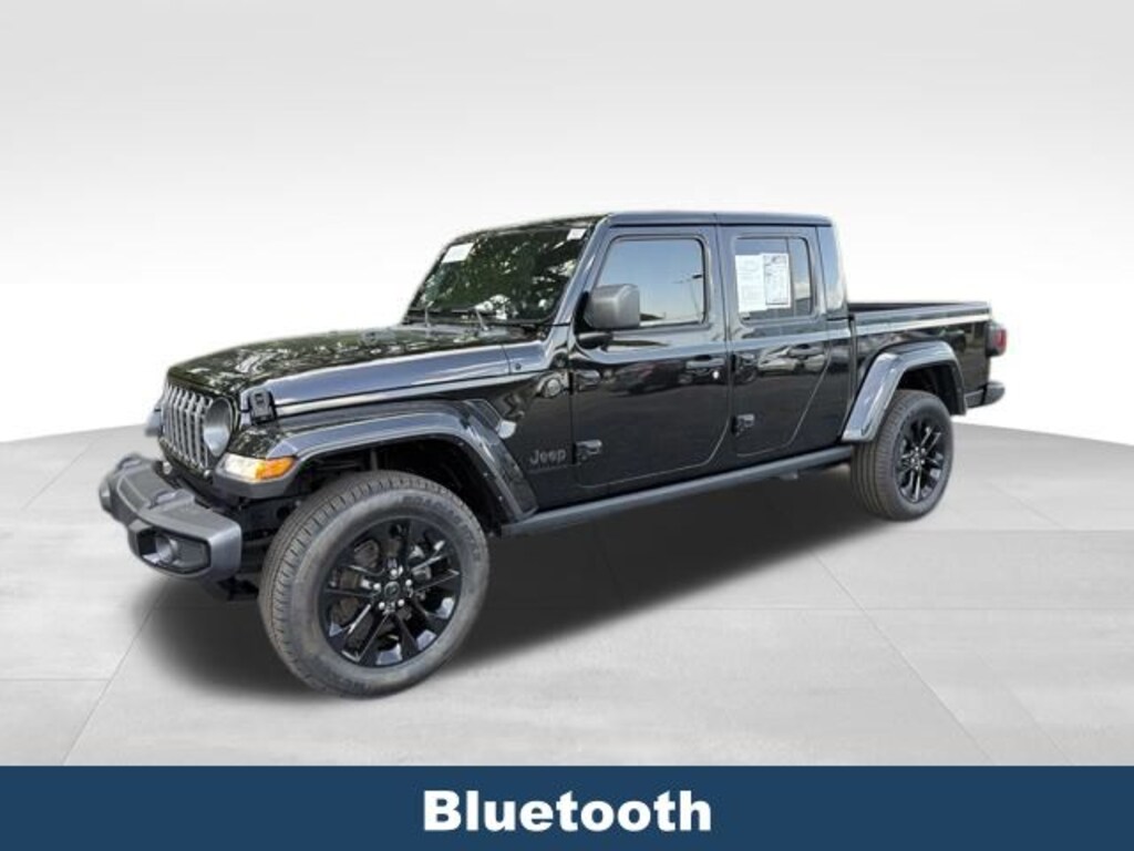 Used 2024 Jeep Gladiator Sport Truck