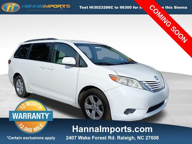 2015 Toyota Sienna LE