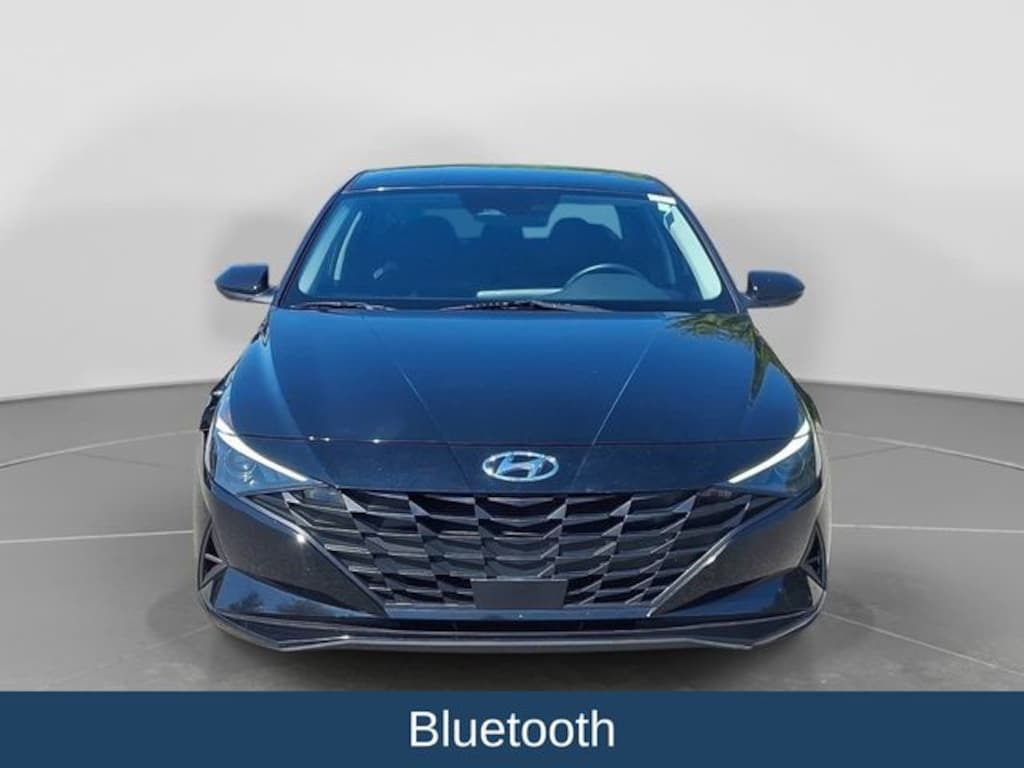 Used 2023 Hyundai Elantra SEL Sedan