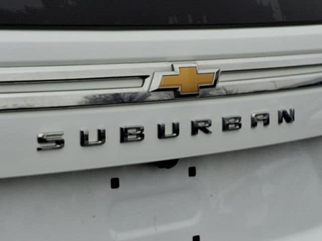 2022 Chevrolet Suburban Premier photo 34