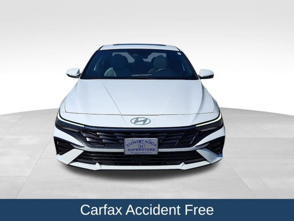 Used 2025 Hyundai Elantra Hybrid Limited Sedan