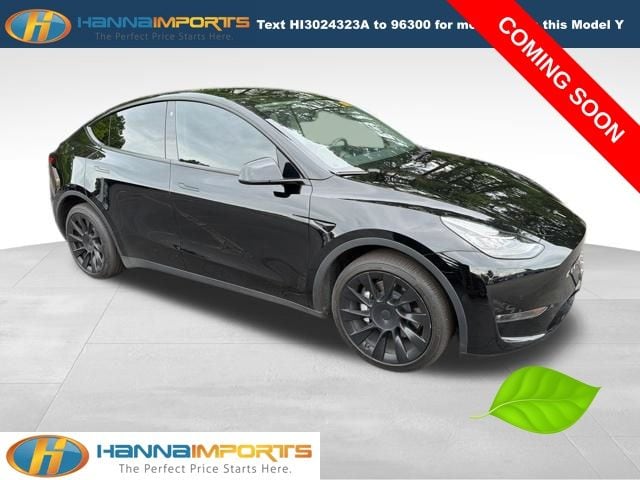 2022 Tesla Model Y Long Range Dual Motor All-Wheel Drive's photo