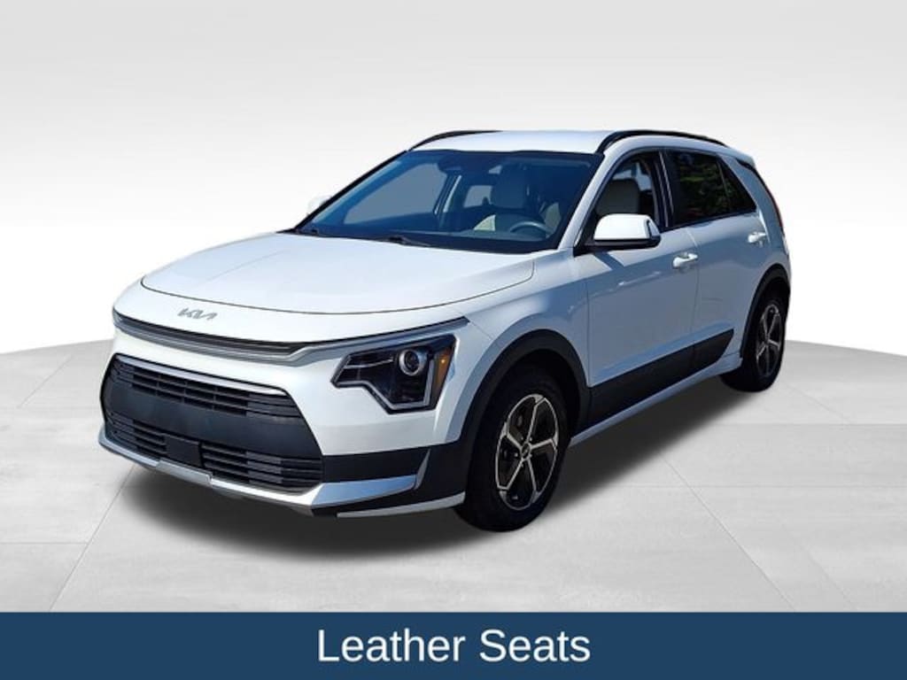 Used 2023 Kia Niro EX SUV