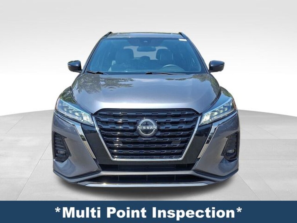 Used 2023 Nissan Kicks SR SUV