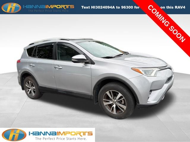 2016 Toyota RAV4 XLE's photo
