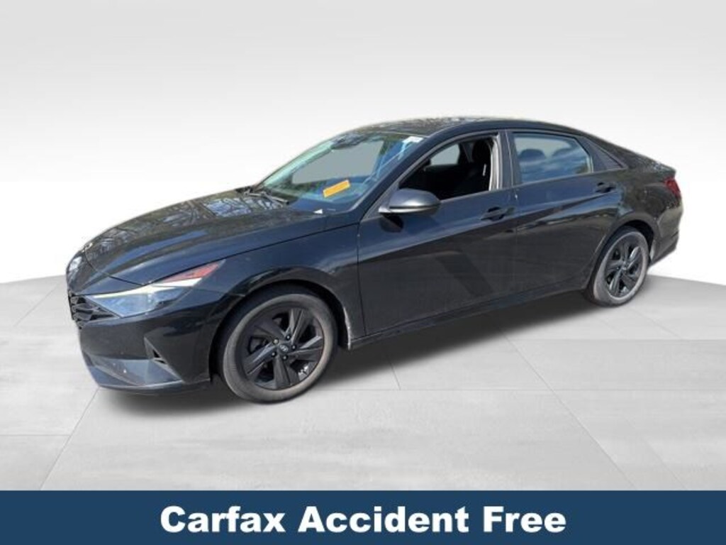 Used 2022 Hyundai Elantra SEL Sedan