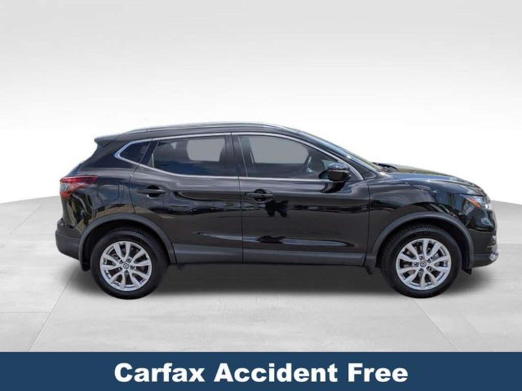Used 2022 Nissan Rogue Sport SV SUV