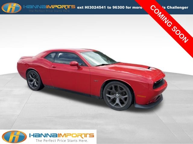 2019 Dodge Challenger R/T's photo
