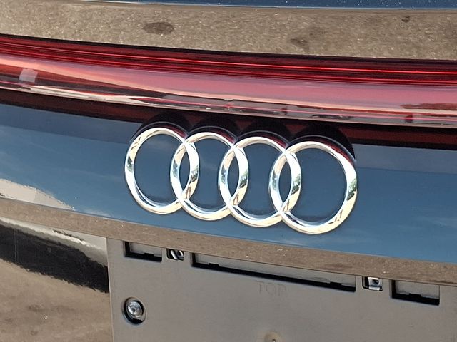 2021 Audi Q8 Premium Plus - Photo 36
