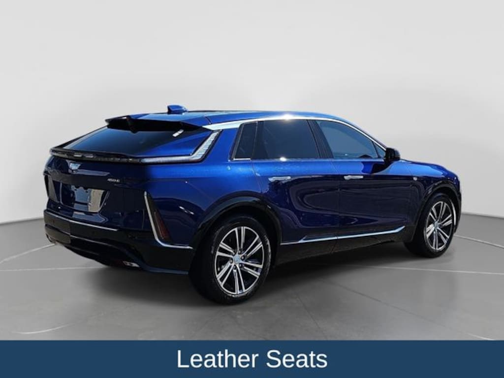 Used 2024 CADILLAC LYRIQ Luxury SUV