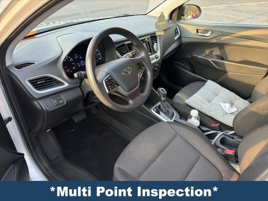 Used 2021 Hyundai Accent SE Sedan