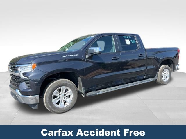 2024 Chevrolet Silverado 1500 LT photo 2