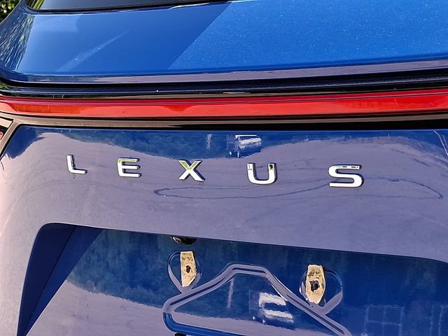 2024 Lexus NX 350 - Photo 38