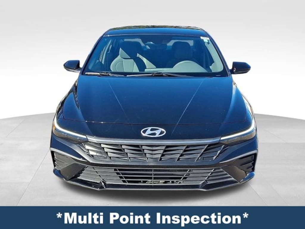 Used 2024 Hyundai Elantra SEL Sedan