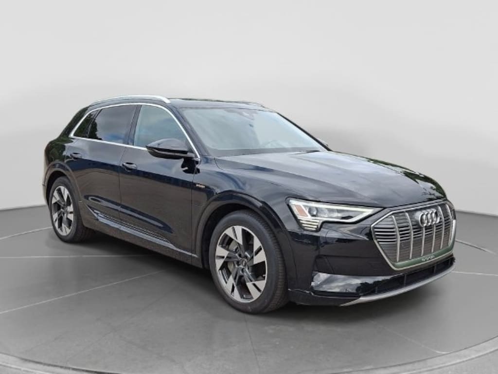 Used 2023 Audi e-tron Premium SUV