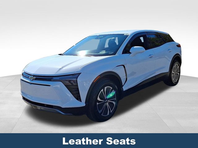 2025 Chevrolet Blazer EV photo 3