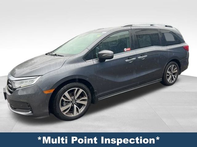 2023 Honda Odyssey Touring photo 2