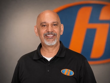 Staff member Ramin Safavizadeh from ID_4787c6