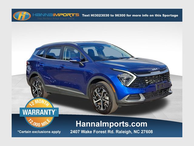 2024 Kia Sportage EX's photo
