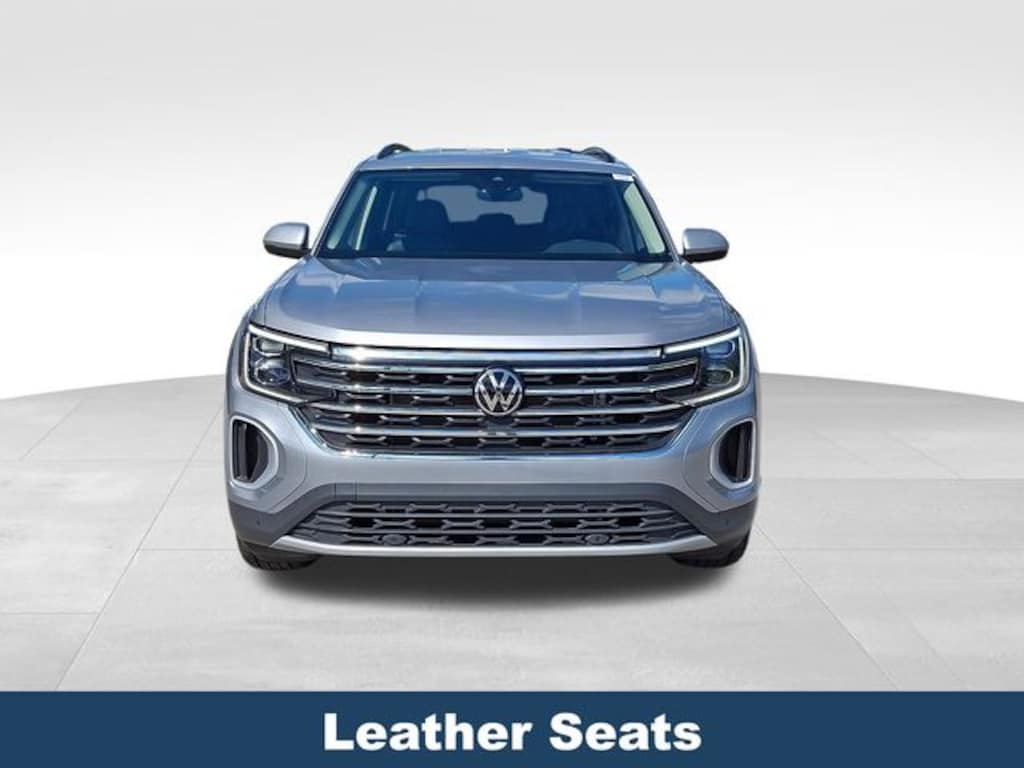 Used 2025 Volkswagen Atlas 2.0T SE w/Technology SUV