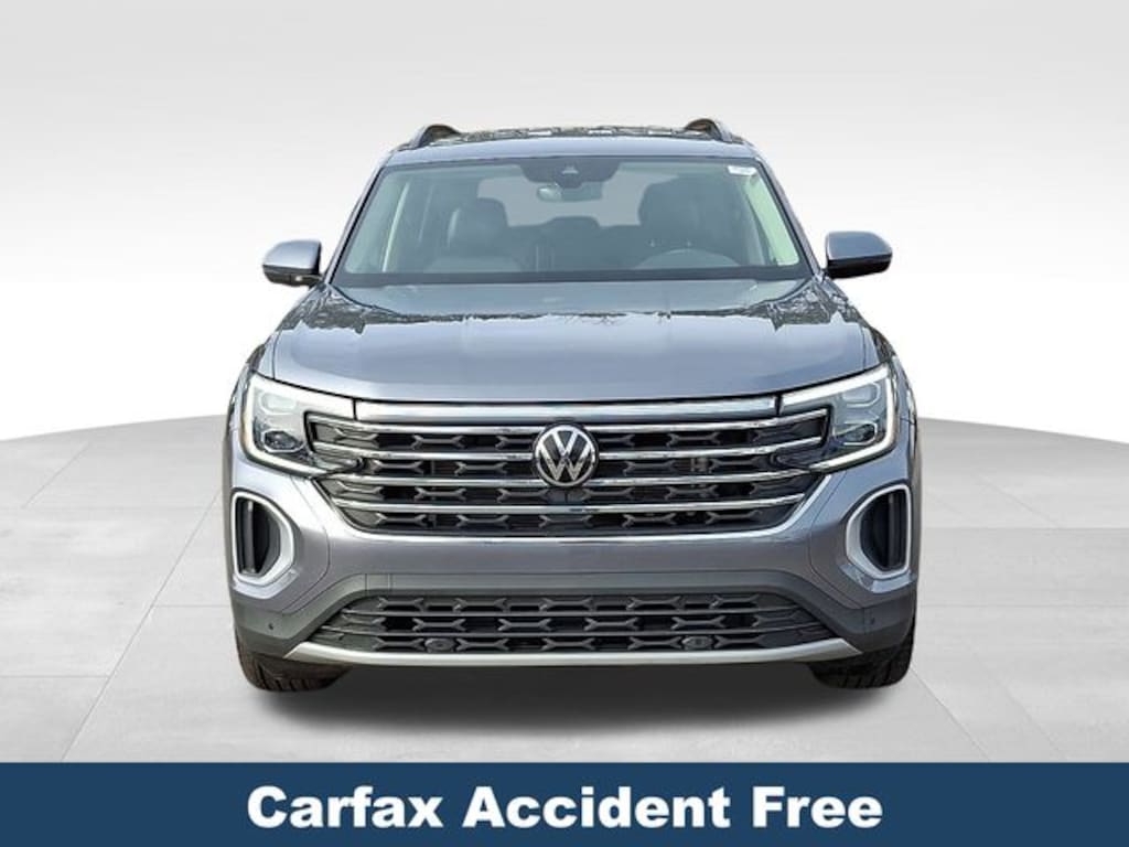 Used 2024 Volkswagen Atlas 2.0T SE w/Technology SUV