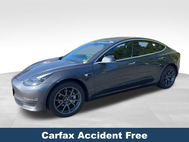 2018 Tesla Model 3 Long Range photo 2